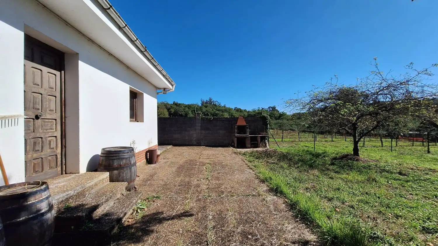 Finca rústica en venda a Las Regueras
