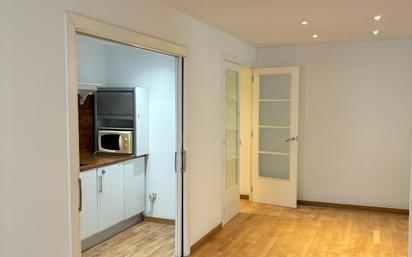 Kitchen of Flat for sale in  Barcelona Capital  with Air Conditioner, Heating and Terrace