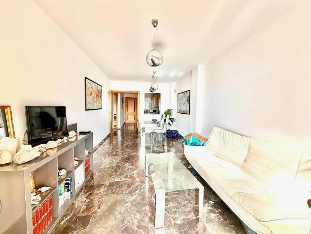 Piso de alquiler en Las Gaviotas - Carvajal