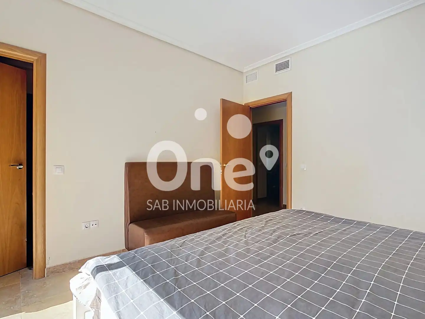 Habitación de Casa o chalet en venta en L'Eliana con Aire acondicionado, Jardín privado y Terraza