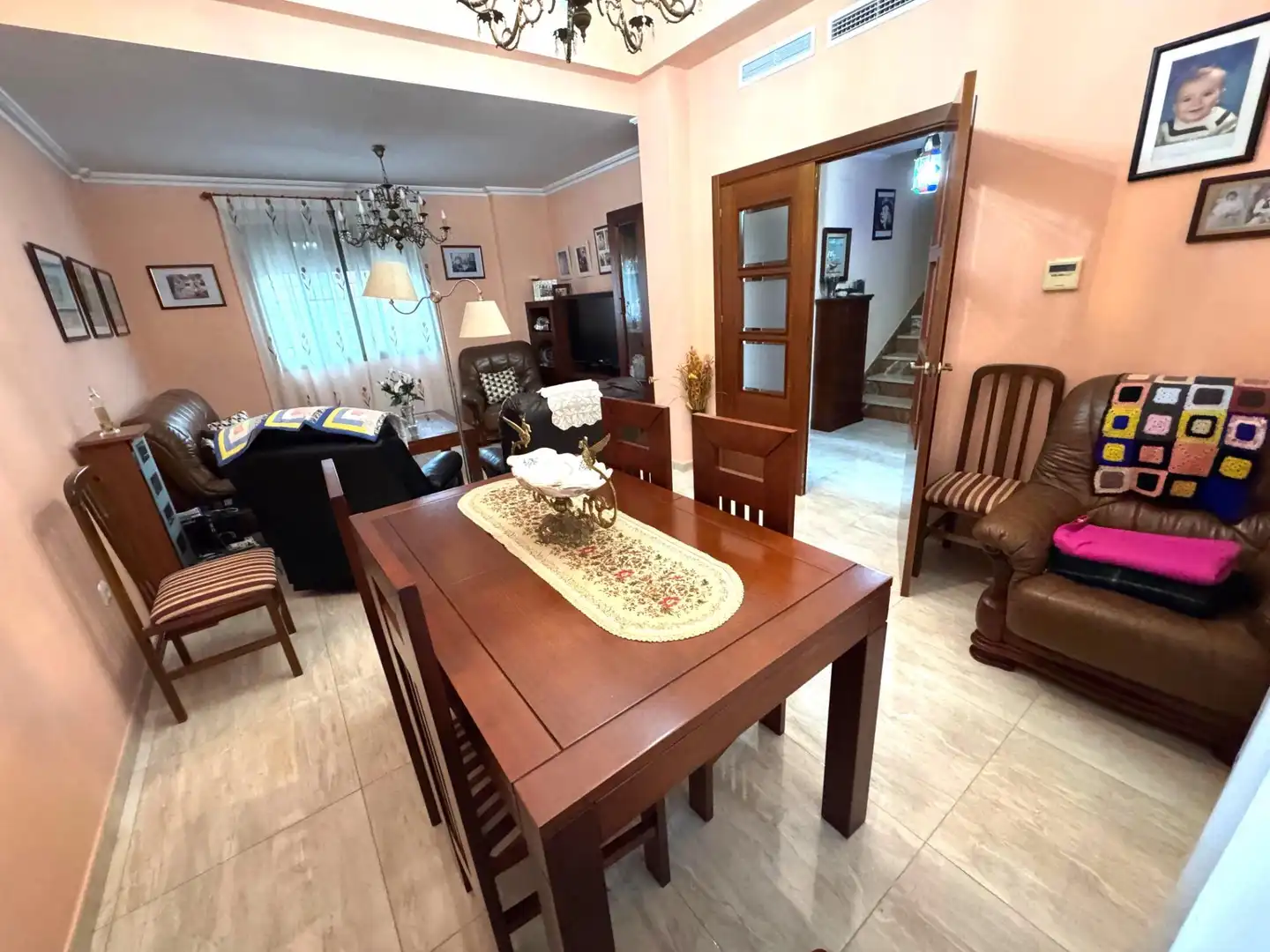 Comedor de Casa adosada en venta en Punta Umbría con Aire acondicionado, Terraza y Amueblado