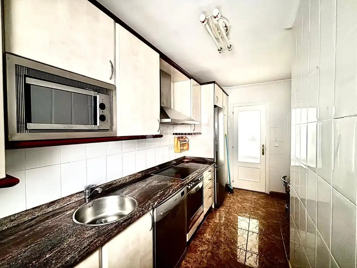Cocina de Piso en venta en Camargo con Parquet