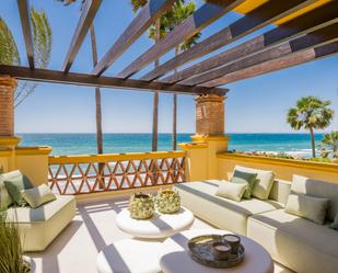 Terrassa de Apartament en venda en Marbella amb Terrassa, Piscina i Piscina comunitària