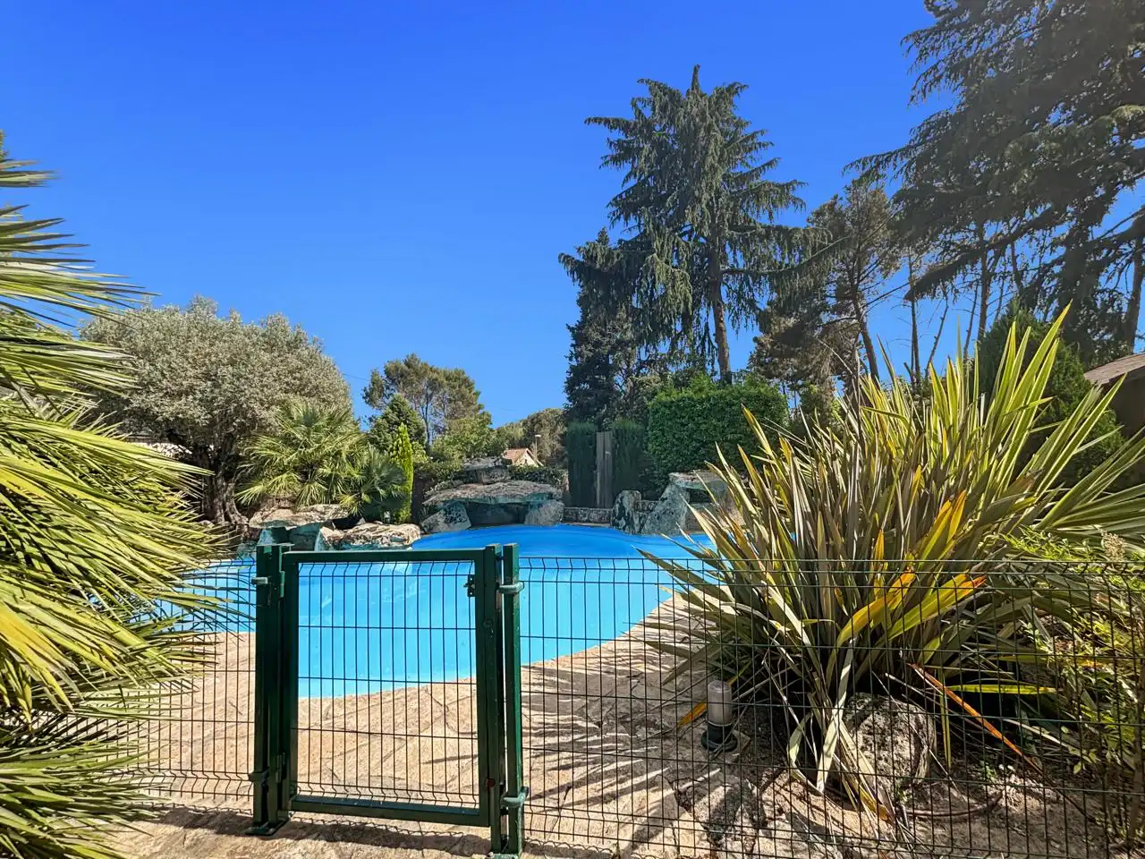 Piscina de Casa o xalet en venda en Galapagar amb Calefacció, Jardí privat i Parquet