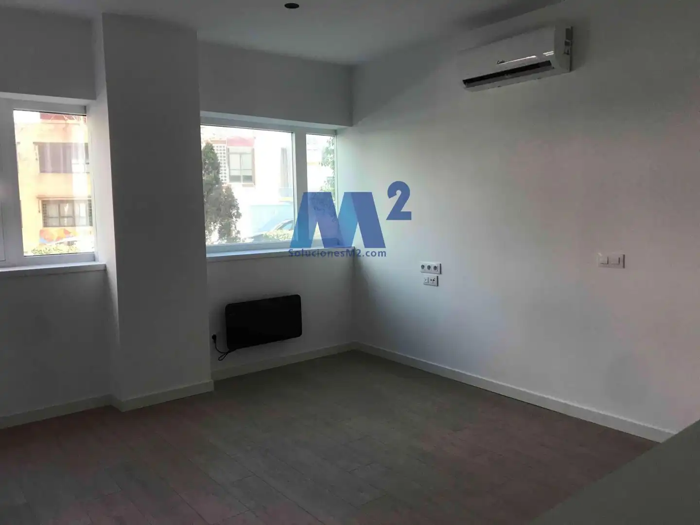 Habitación de Oficina en venta en San Sebastián de los Reyes con Aire acondicionado, Terraza y Trastero