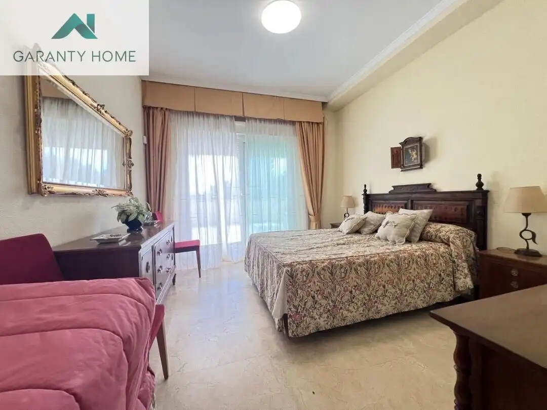 Bedroom of Flat for rent in Benalmádena  with Air Conditioner, Heating and Private garden