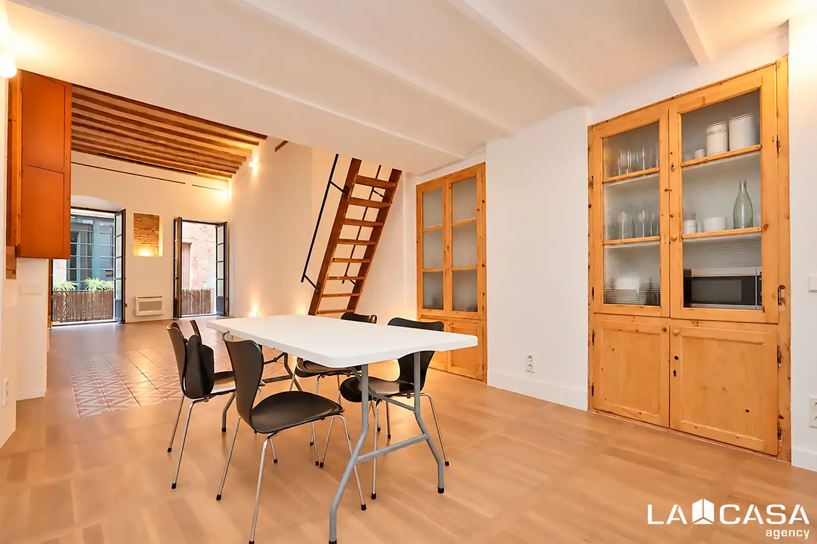 Maisonette zum Verkauf in Barcelona, Barcelona