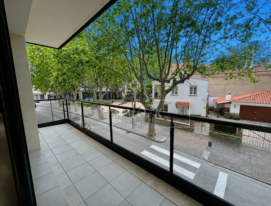 Flat for sale in Carrer Castellar, El Port