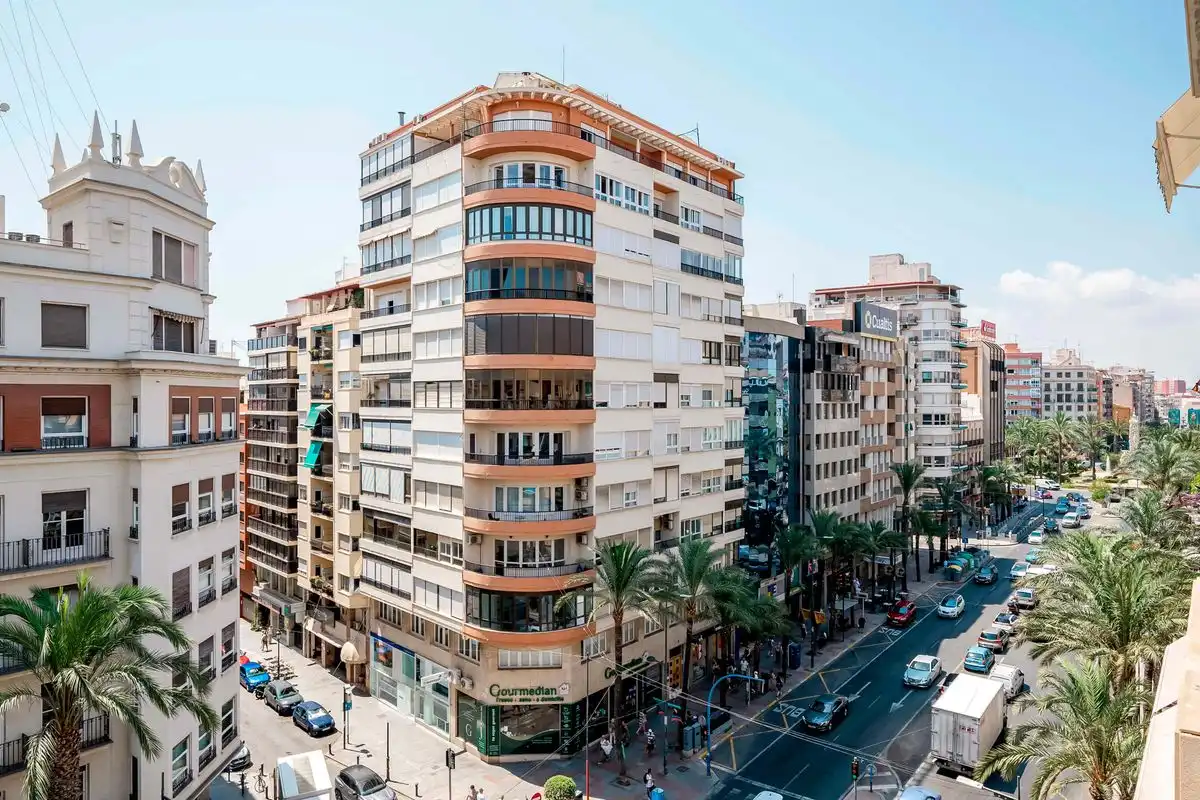 Pis amb ascensor en venda a Avenida Alfonso El Sabio, imagen 36