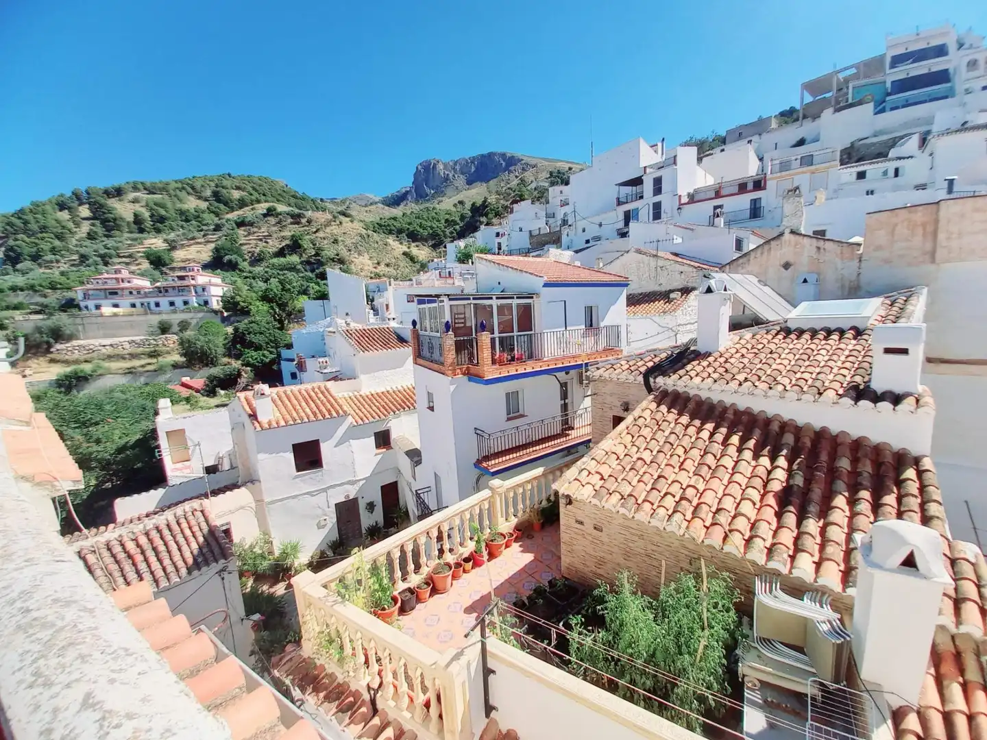 Vista exterior de Piso en venta en Canillas de Aceituno con Aire acondicionado, Jardín privado y Terraza
