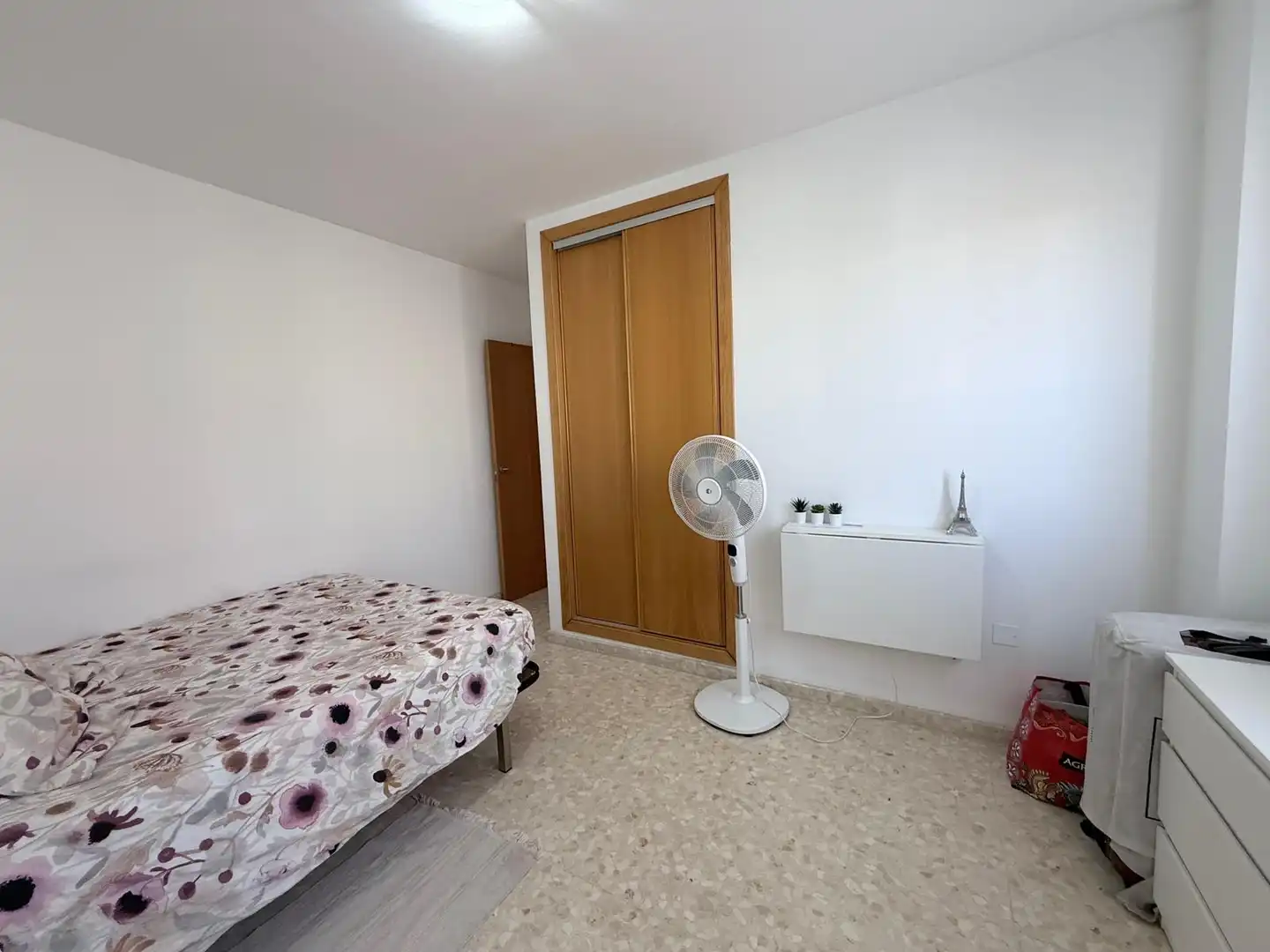 Dormitori de Pis en venda en Vélez-Málaga amb Terrassa, Traster i Piscina comunitària