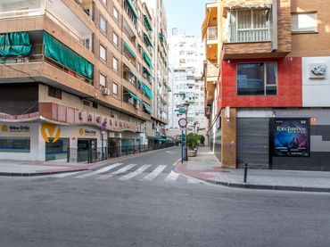 Individual en venta en Paseo ROSALES 31