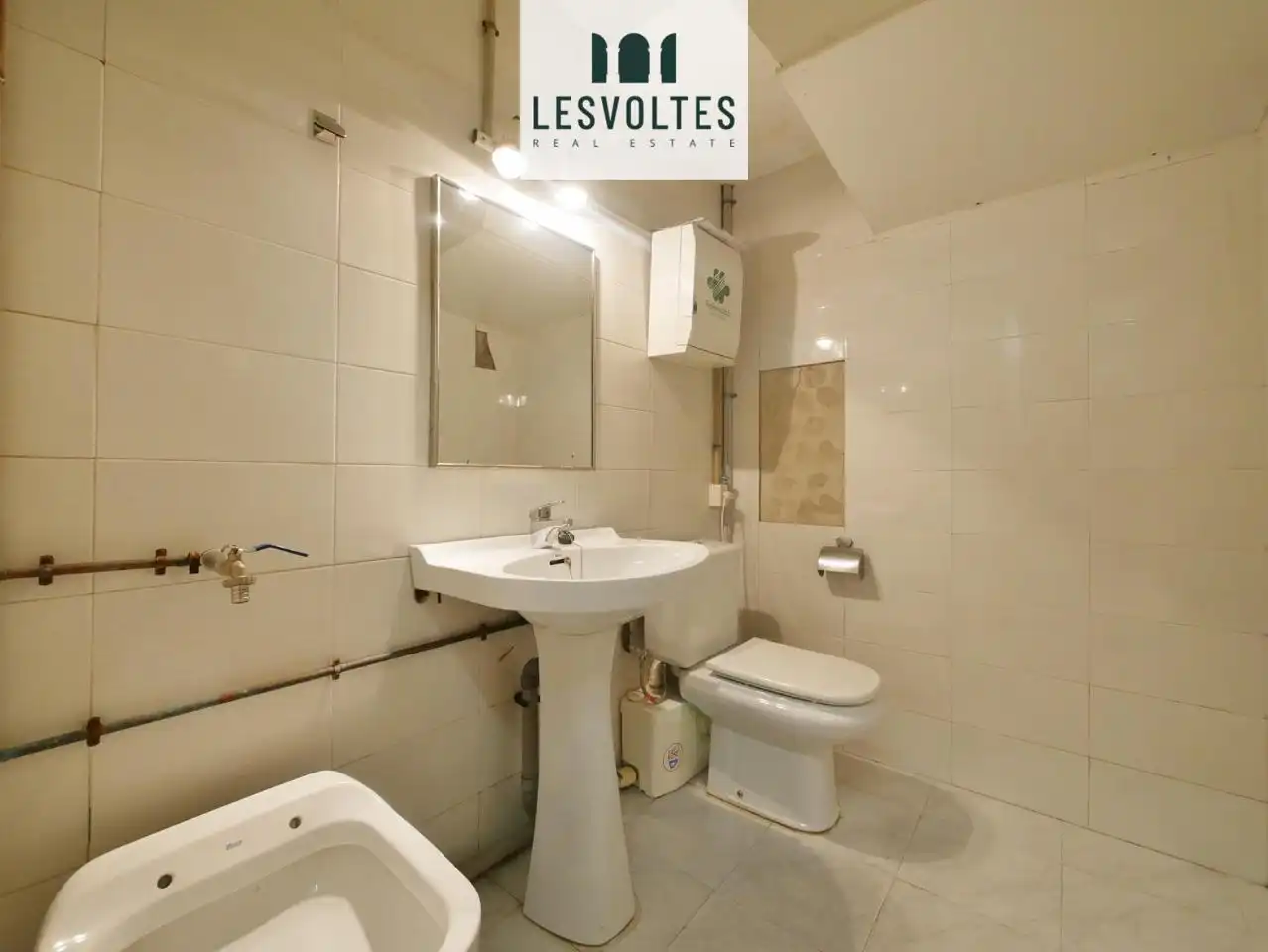Business premises for sale in Carrer de la Tarongeta, imagen 10