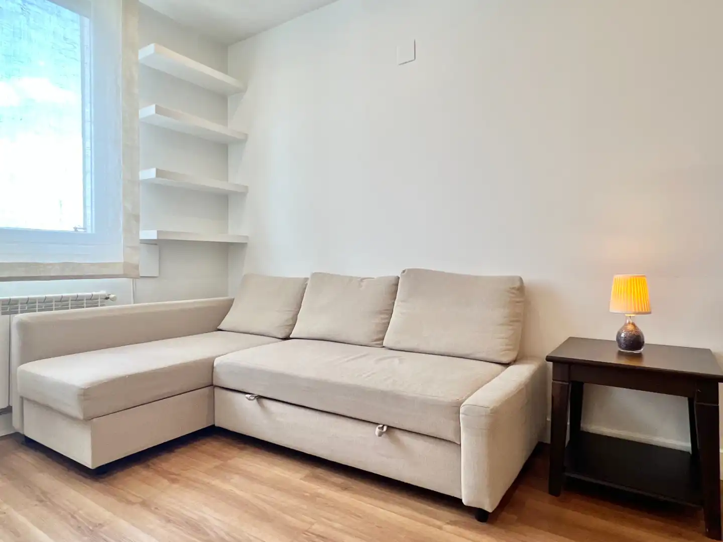 Sala d'estar de Pis en venda en Vitoria - Gasteiz amb Calefacció, Parquet i Traster