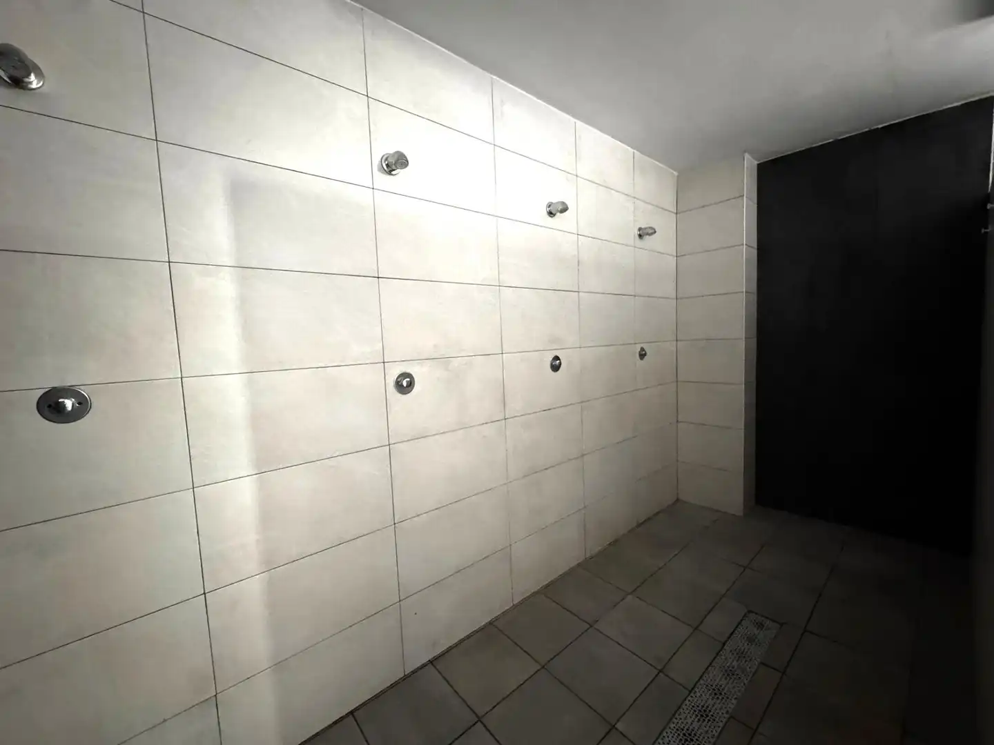 Badezimmer von Gebäude zur Miete in Gandia