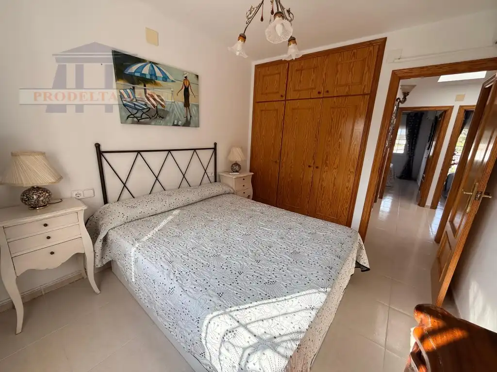 Casa aparellada en venda a Avenida Paris De, imagen 40