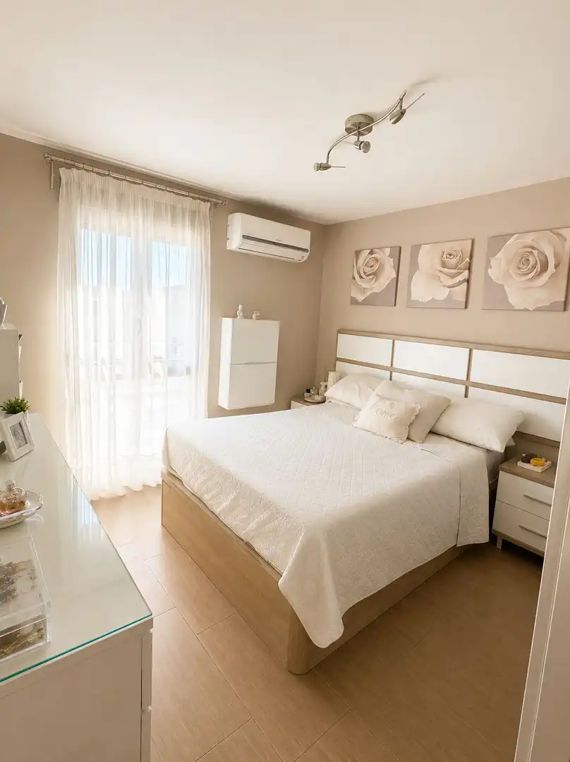 Piso con ascensor en venta en Sur, imagen 5