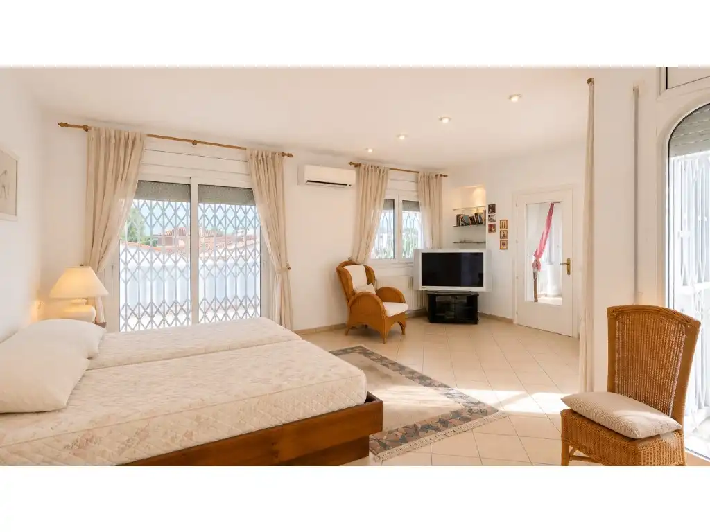 Dormitori de Casa o xalet en venda en Empuriabrava