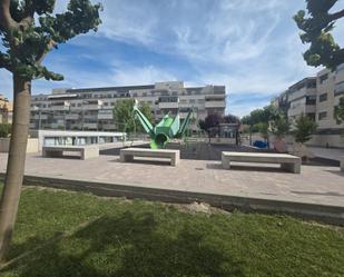 Exterior view of Flat for sale in Pinto  with Air Conditioner, Heating and Private garden
