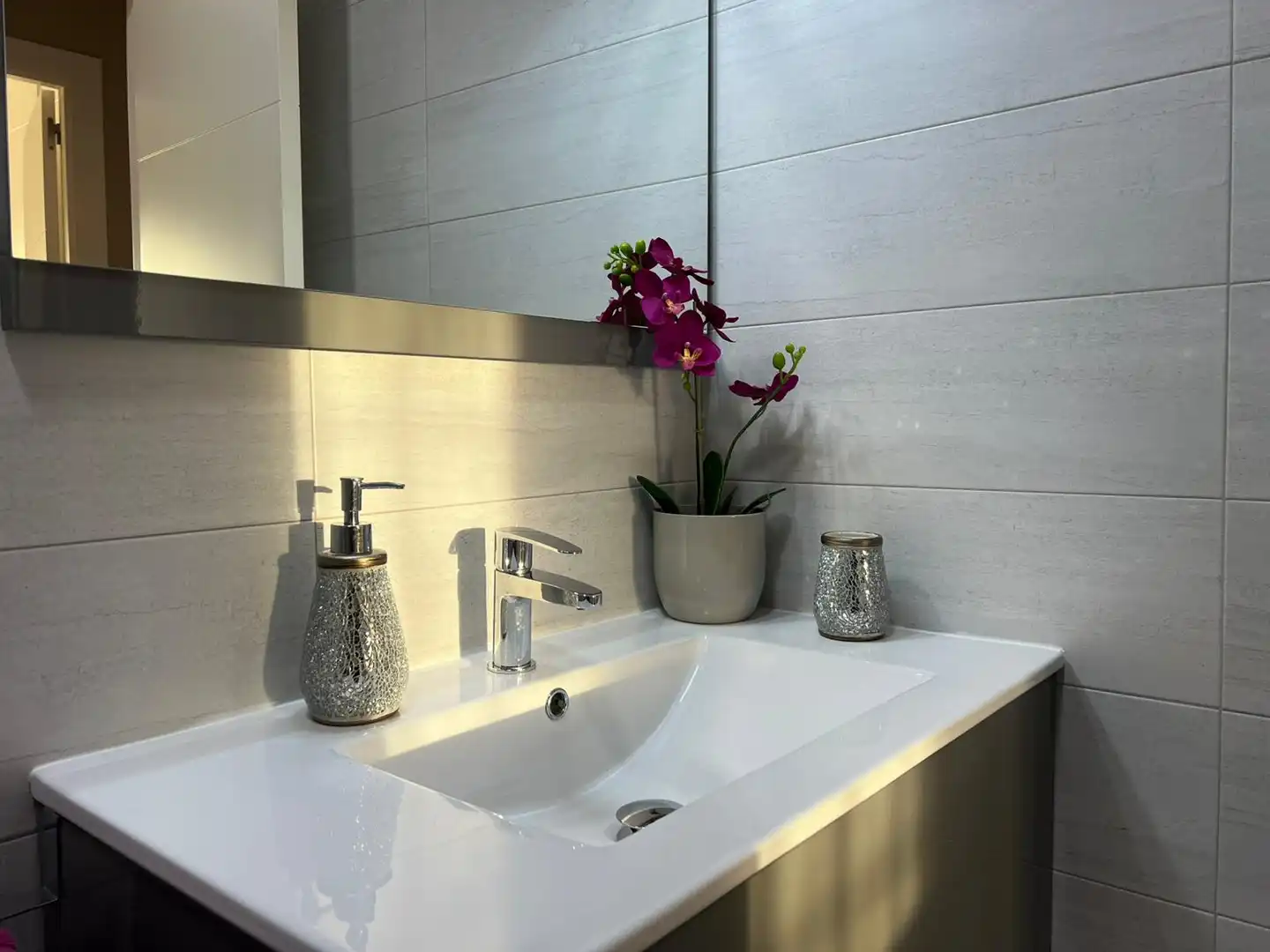 Baño de Casa adosada en venta en Cartagena con Aire acondicionado, Calefacción y Jardín privado