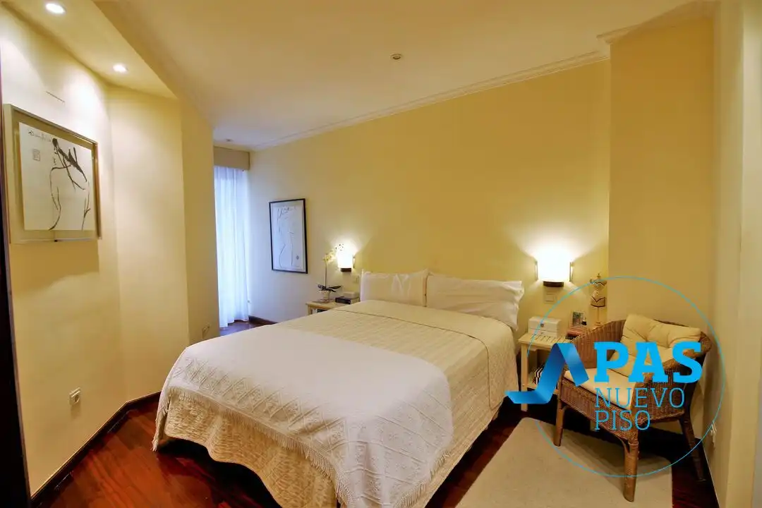 Habitación de Piso en venta en Santander con Calefacción, Terraza y Trastero