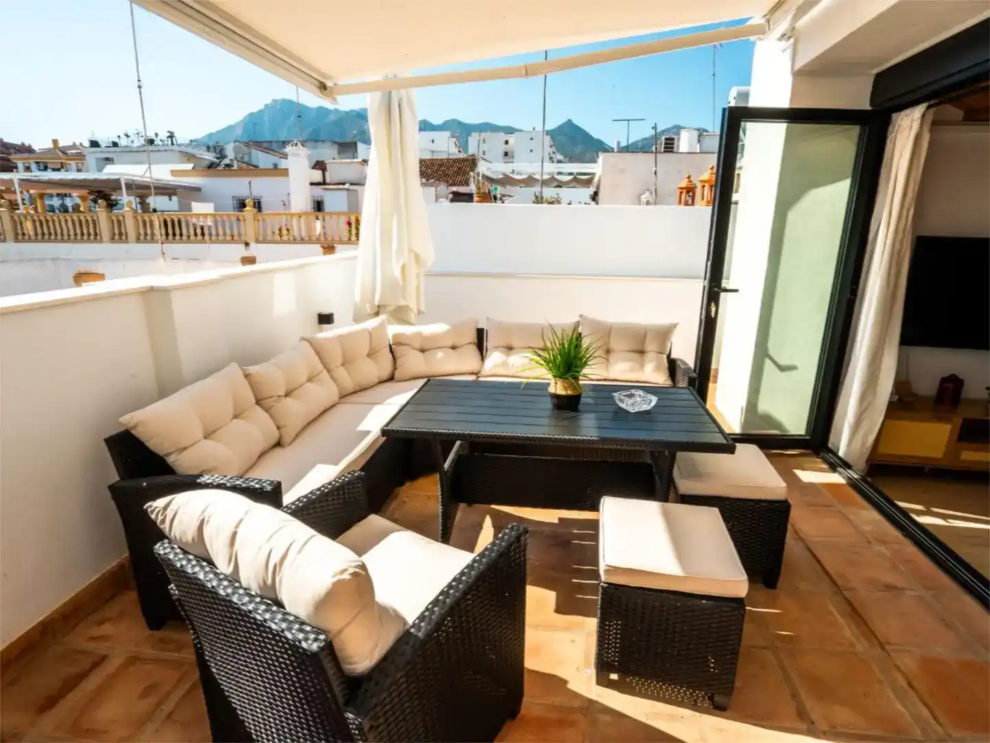Terrace of Flat for rent in Marbella  with Air Conditioner, Parquet flooring and Swimming Pool