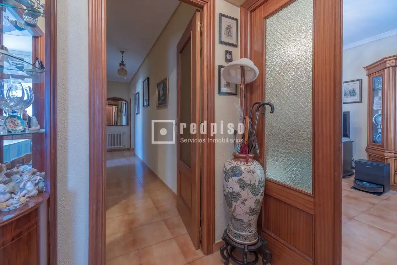 Houses for sale in Villa del Prado  with Heating, Private garden and Terrace