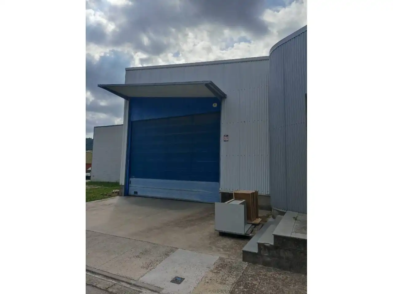 Nave industrial in vendita a Avenida Alba Rosa, imagen 6