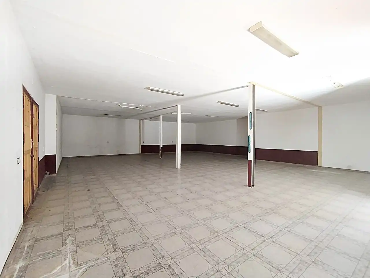 Local en venta en Castilblanco