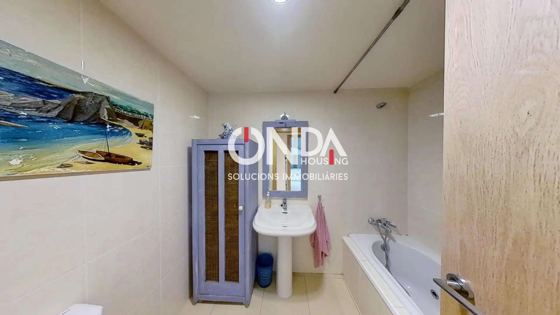 Bany de Dúplex en venda en Salàs de Pallars amb Calefacció, Parquet i Terrassa