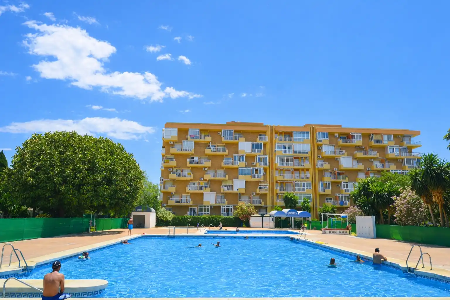 Estudio de alquiler en Avenida Gamonal, 7, Parque de la Paloma