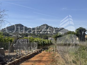 Rustikales Grundstück zum Verkauf in Camí de L'Advocat