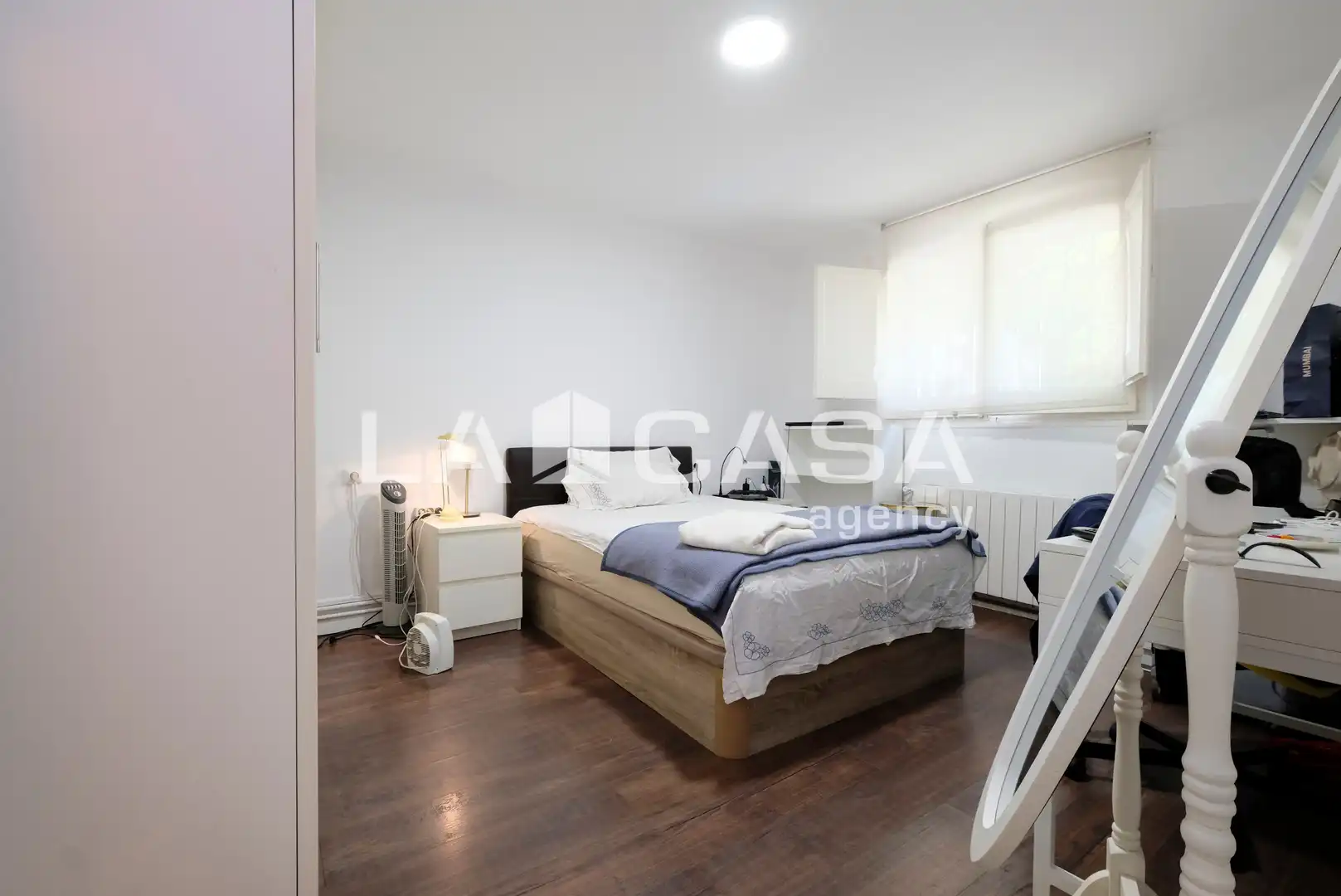 Bedroom of Flat for sale in Barcelona  with Heating