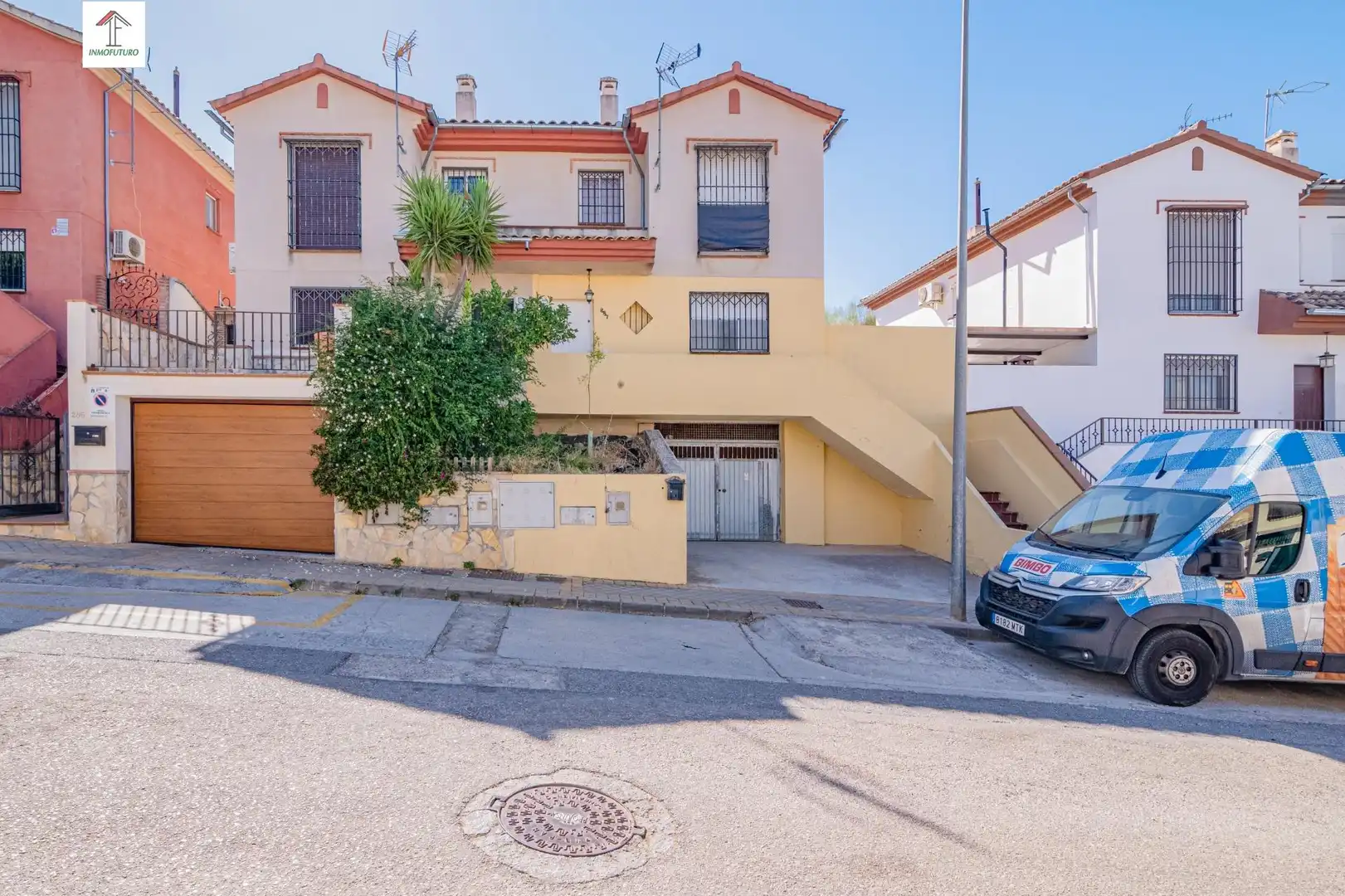 Casa aparellada amb terrassa en venda a Avenida LUIS JAVIER 2, imagen 36