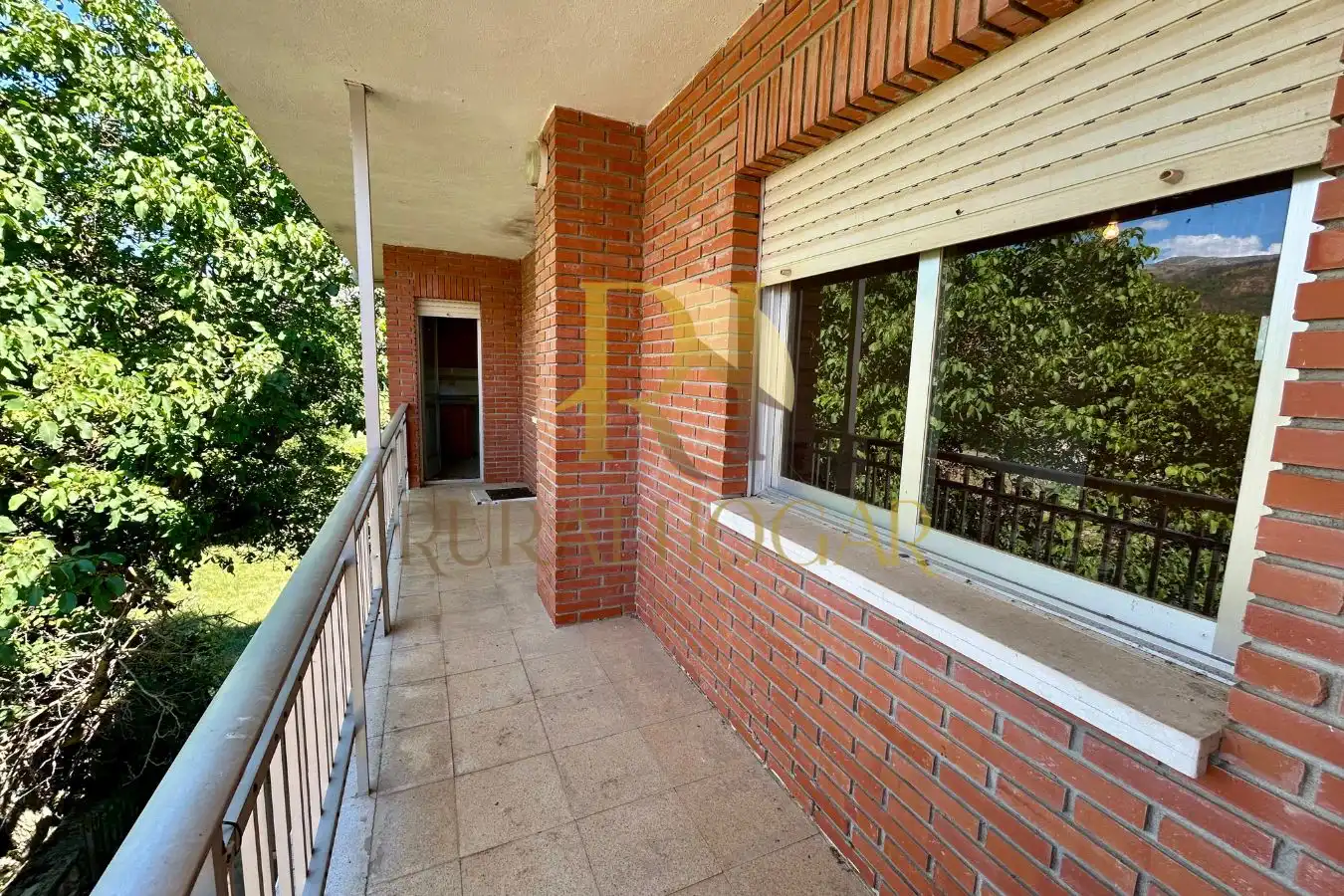 Terrassa de Edifici en venda en Los Barrios de Luna 