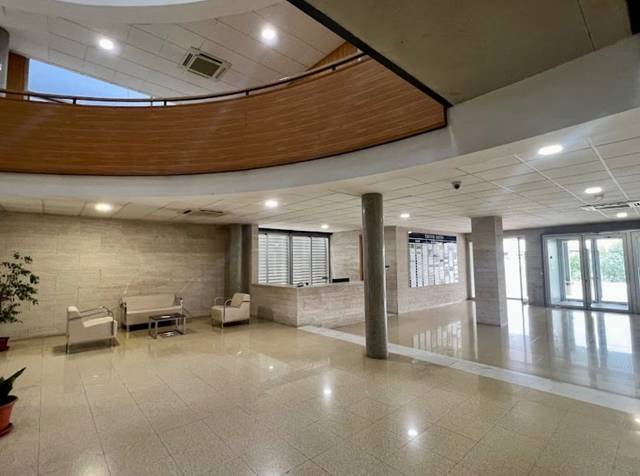 Oficina en Alquiler en Perú, 49 en Avenida Juan Diego