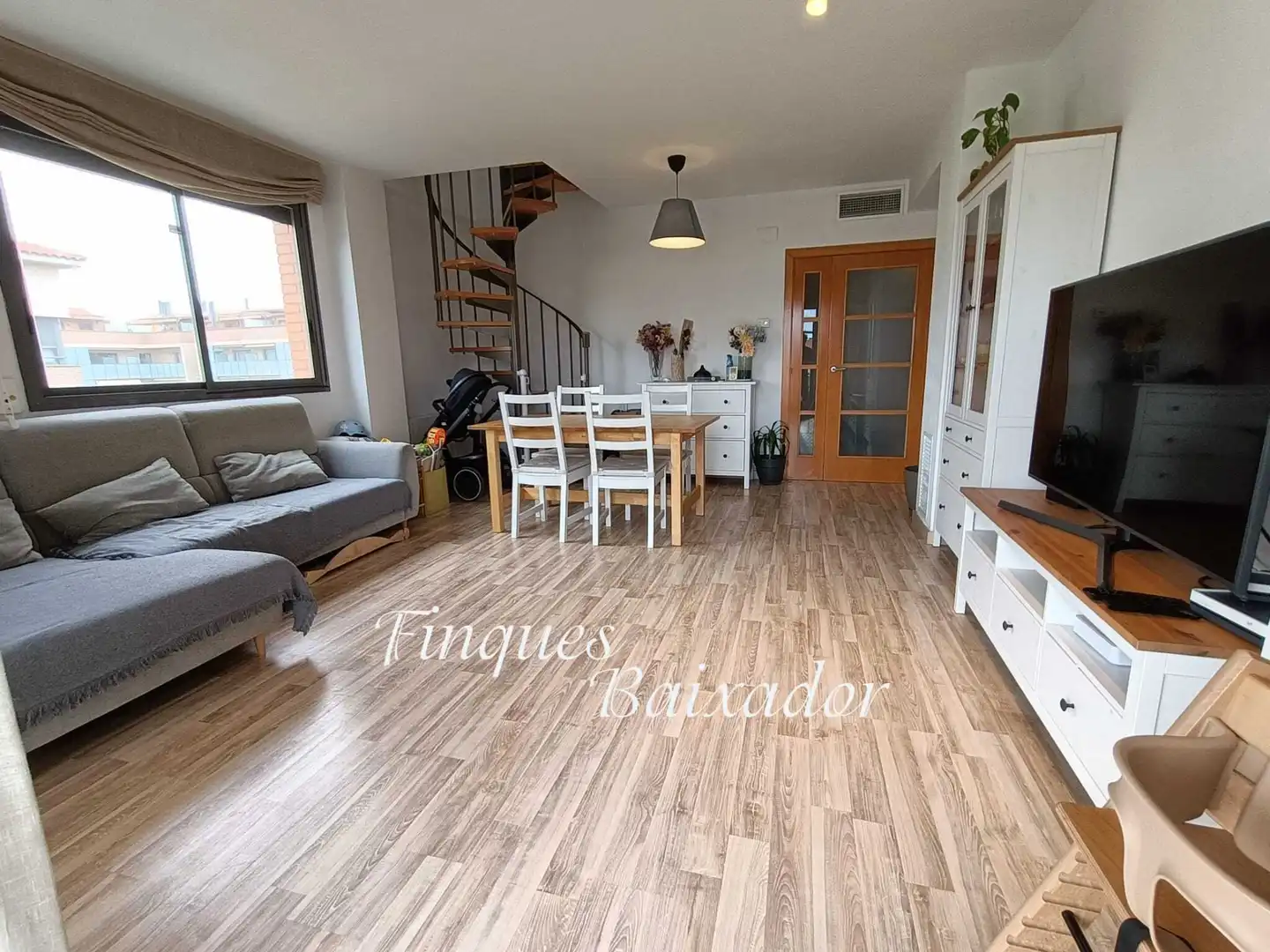 Duplexes for sale in Avinguda de la Constitució, Els Canyars