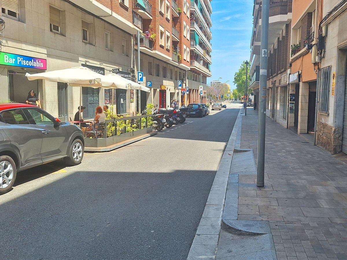 Exterior view of Premises for sale in  Barcelona Capital