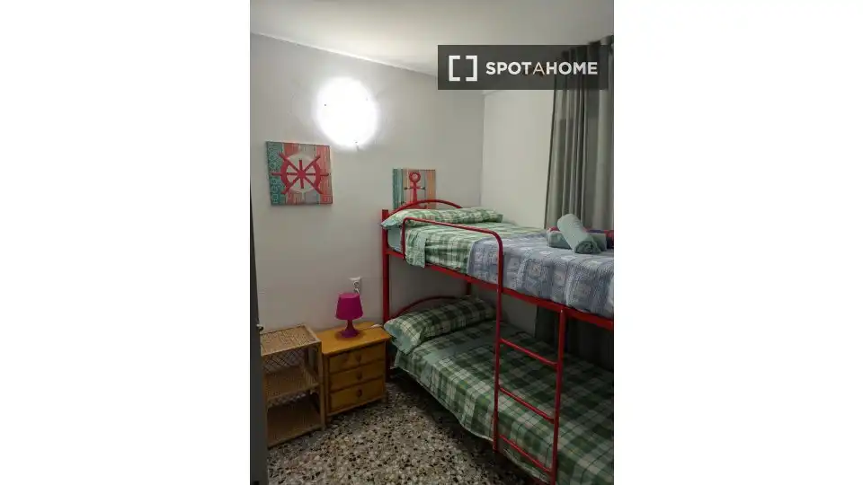 Appartamento con terrazza in affitto a Playa de Gandia, imagen 5