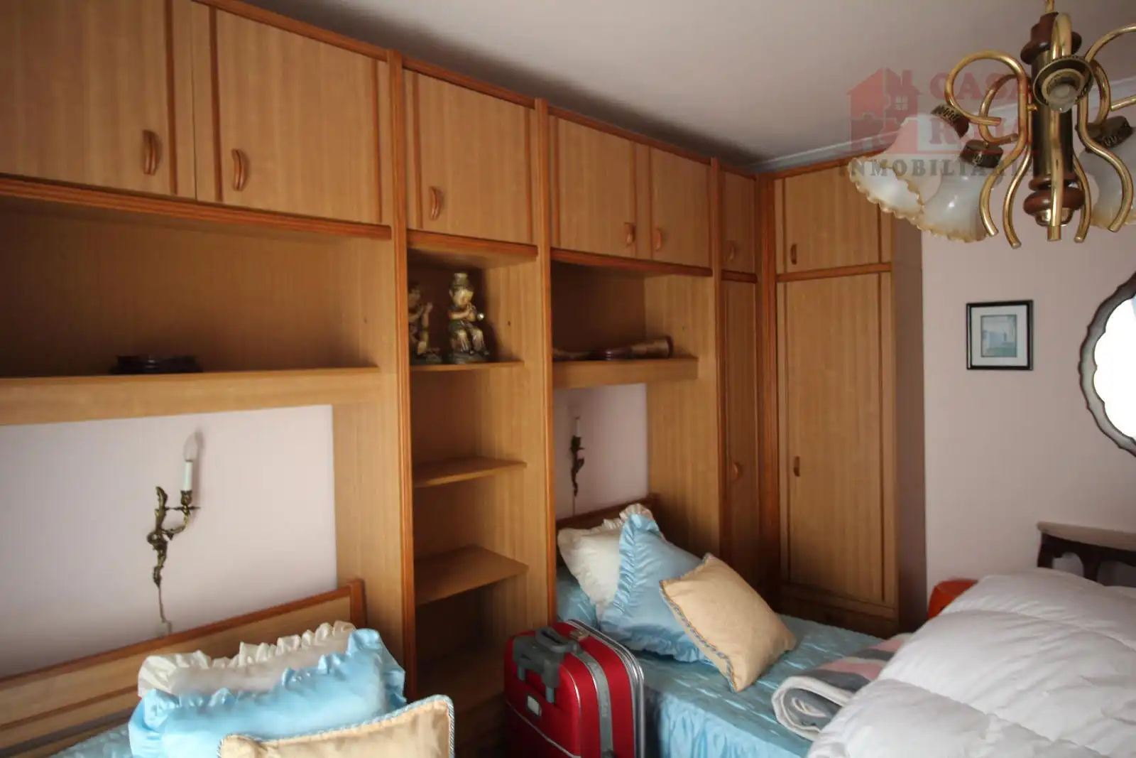 Dormitori de Casa o xalet en venda en Moaña amb Calefacció, Terrassa i Traster