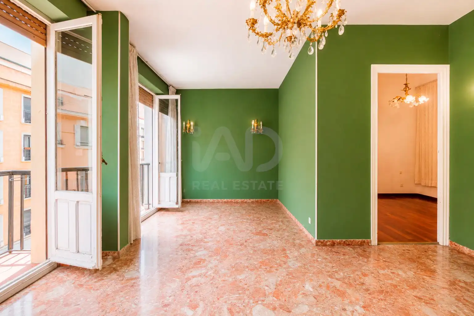 Comedor de Piso en venta en Madrid con Calefacción y Terraza