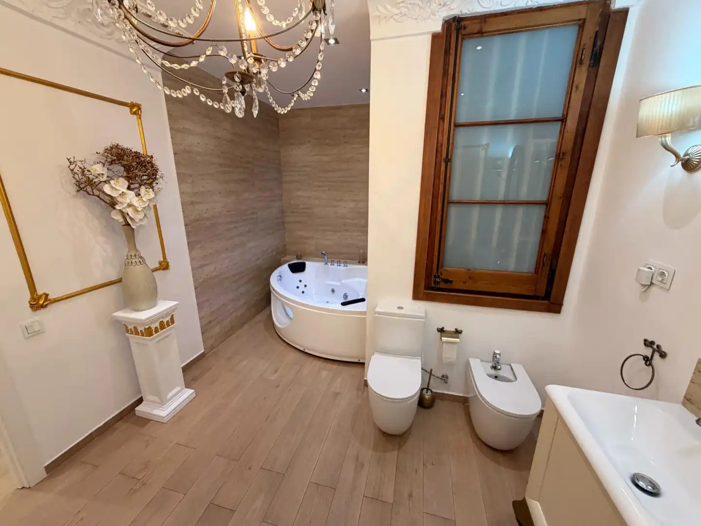Badezimmer von Maisonette zum Verkauf in Barcelona mit Klimaanlage, Terrasse und Balkon