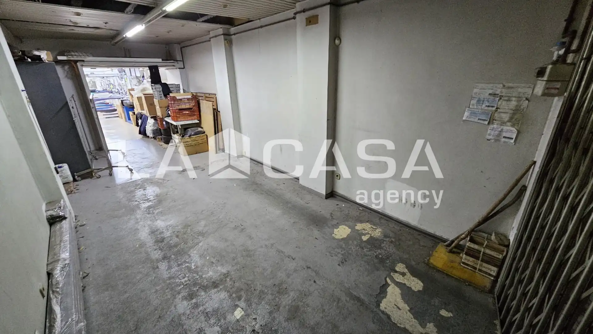 Local comercial en venda a Can Mariner, imagen 4