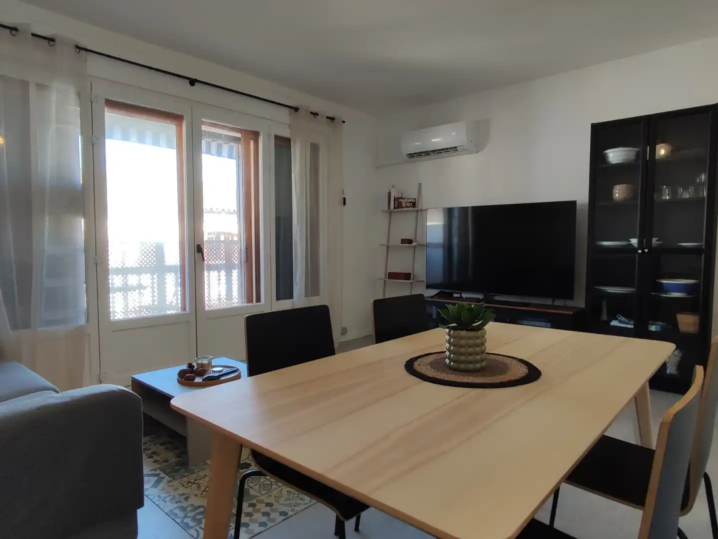 Dining room of Flat for sale in El Vendrell  with Air Conditioner and Terrace