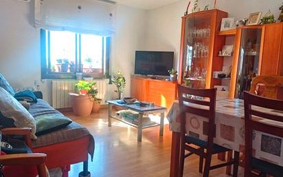 Living room of Flat for sale in Badalona  with Air Conditioner, Heating and Parquet flooring