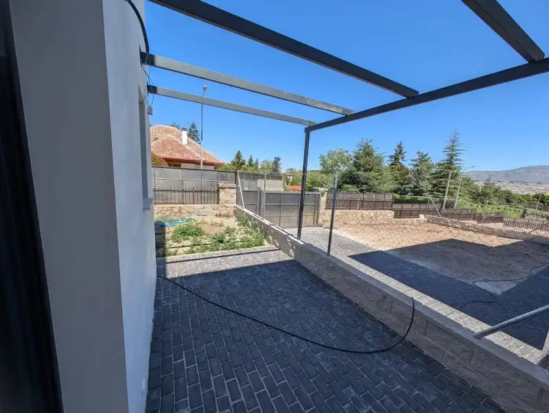 Terraza de Casa adosada en venta en El Espinar con Calefacción y Terraza