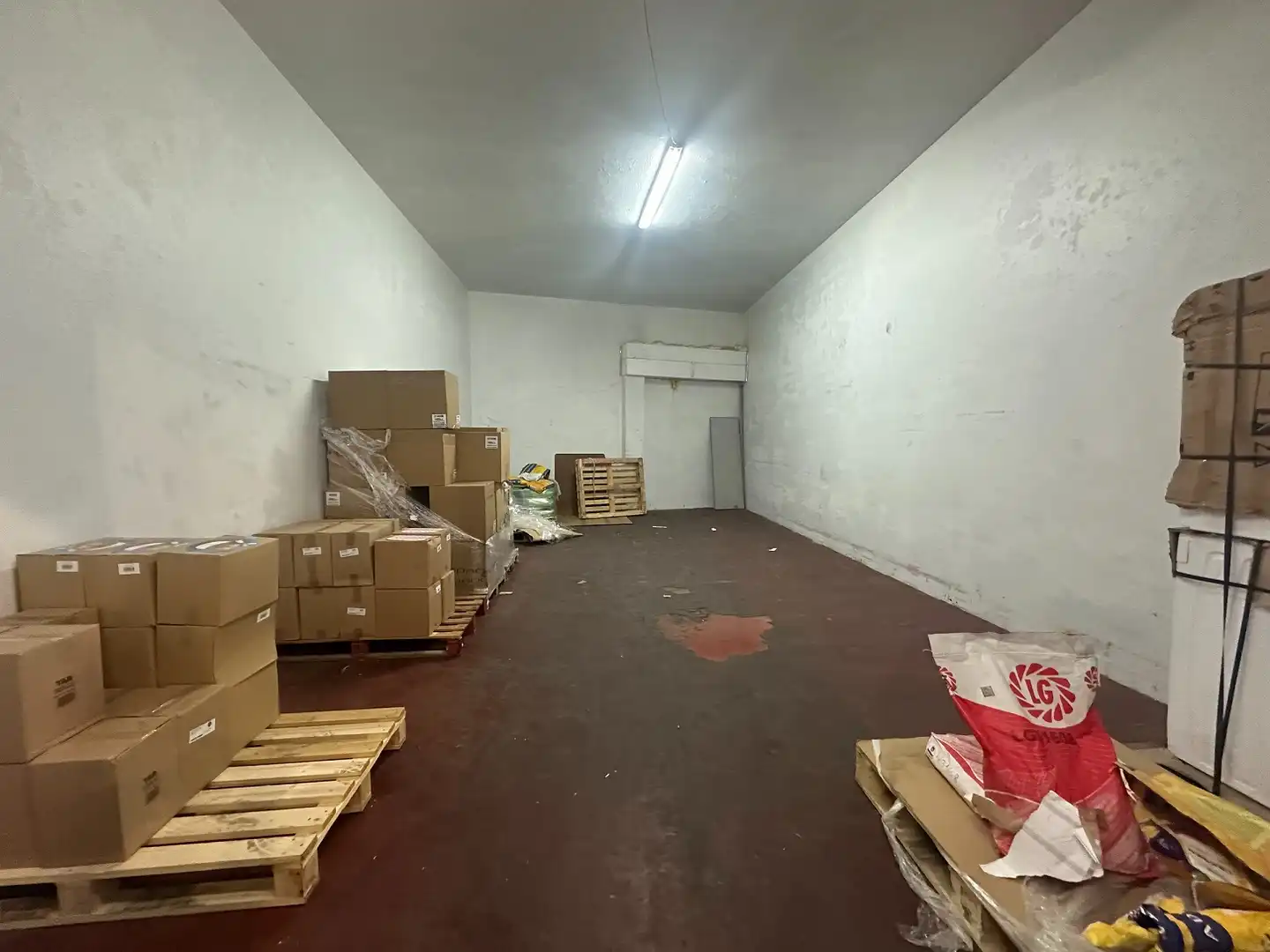 Nau industrial de lloguer en Santiago de Compostela 