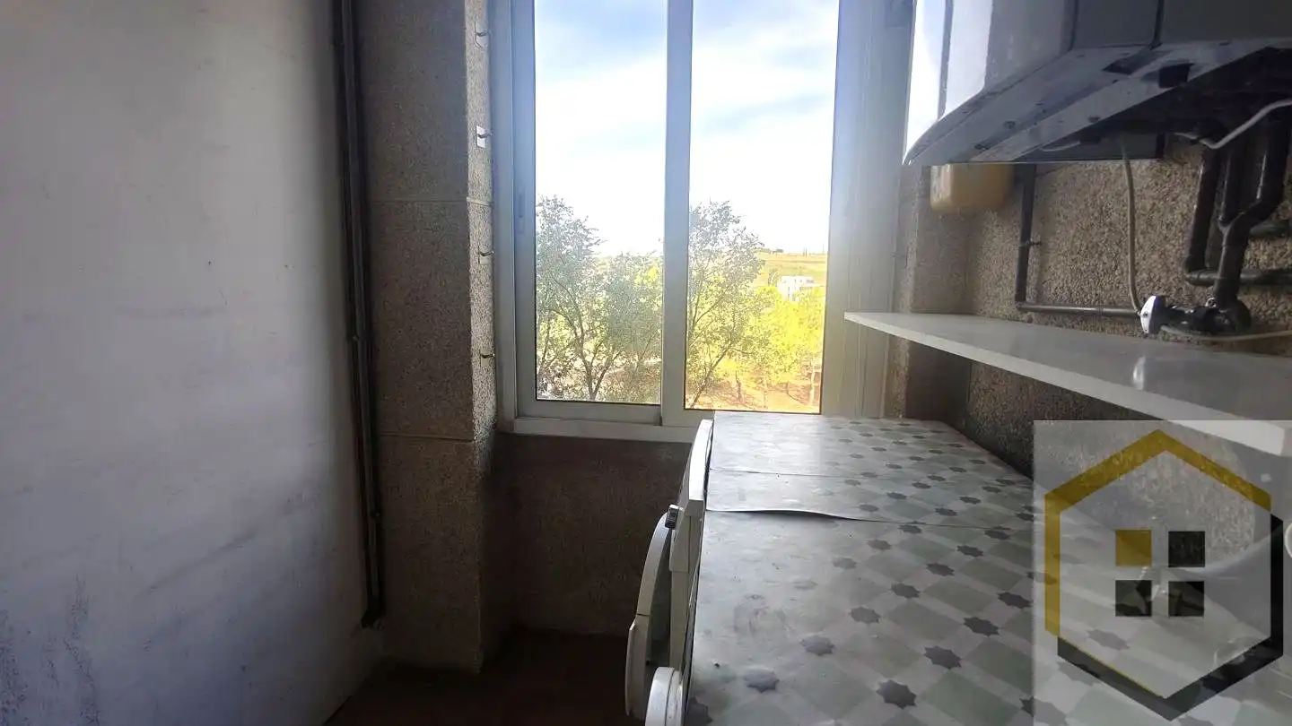 Bedroom of Flat for sale in Madrid  with Heating, Internet and Community pool