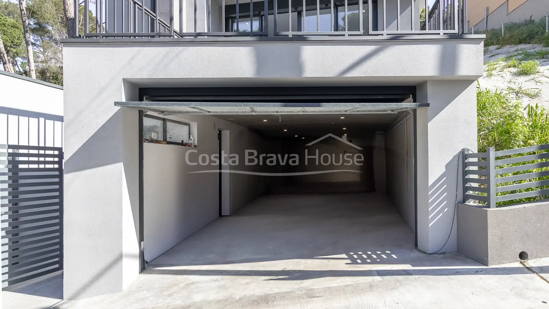Casa con jardín en venta en Carrer de Joan Maragall, imagen 32