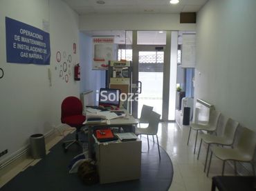 Locale commerciale in affitto a Logroño - Calle Rey Pastor